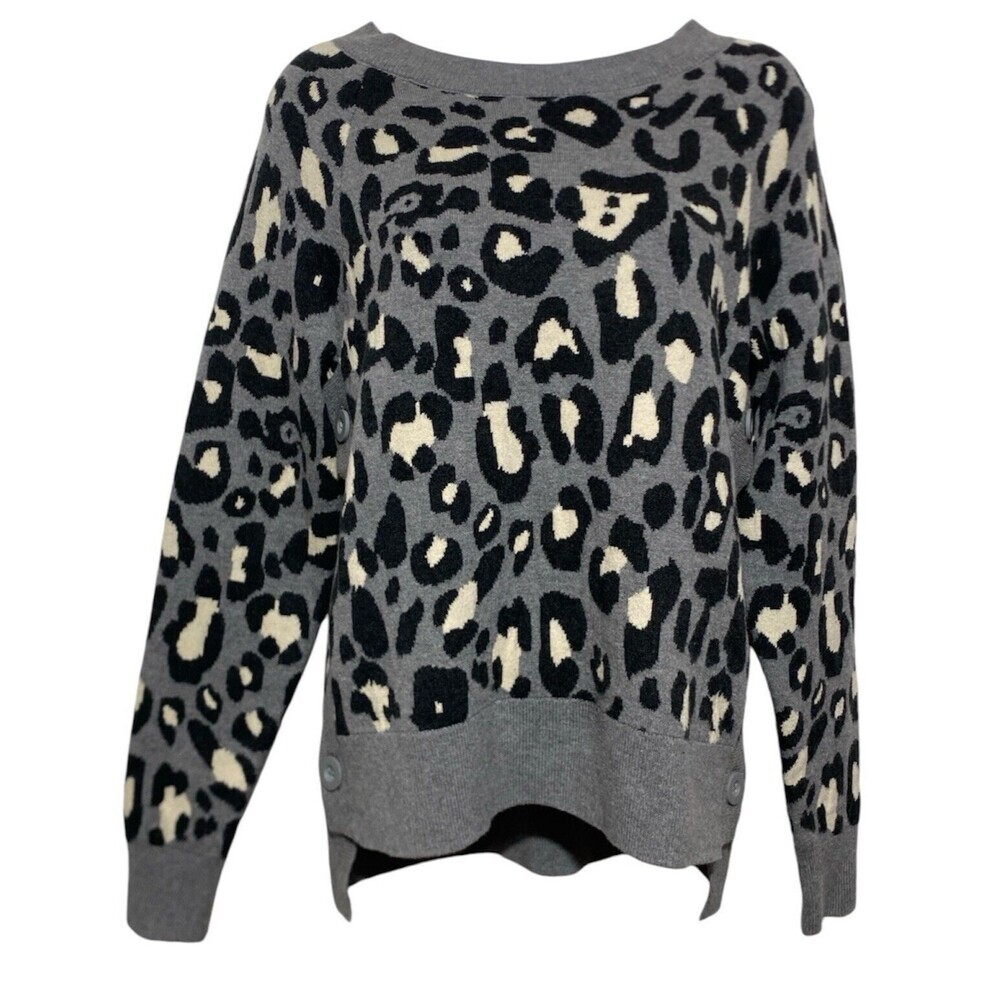 Stella & Dot Women Sweater Size S Gray Leopard Animal Print Side Button